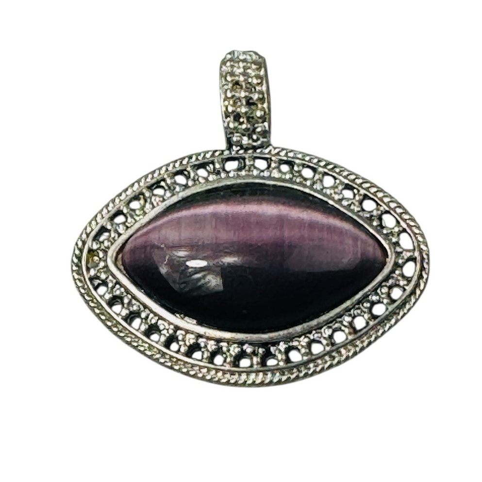 Vintage Purple Marquise Cat's Eye Stone Silver Toned Pendant